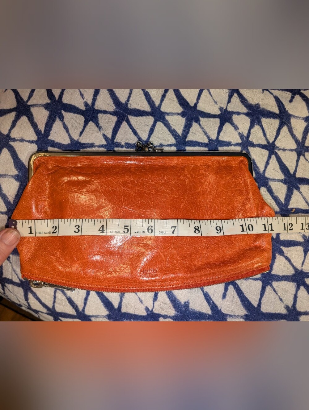 Hobo International Orange Leather Double Kiss Lock Bifold Wallet Clutch Purse - Picture 13 of 14